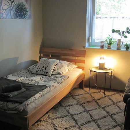 #3 Gemuetliches Ruhiges Zimmer Gartenblick, Gemeinschaftsbad W-Lan Airport Nah Gelegen Mit Late Night Check In Haus Nr 9,5 Trunkelsberg Exteriér fotografie