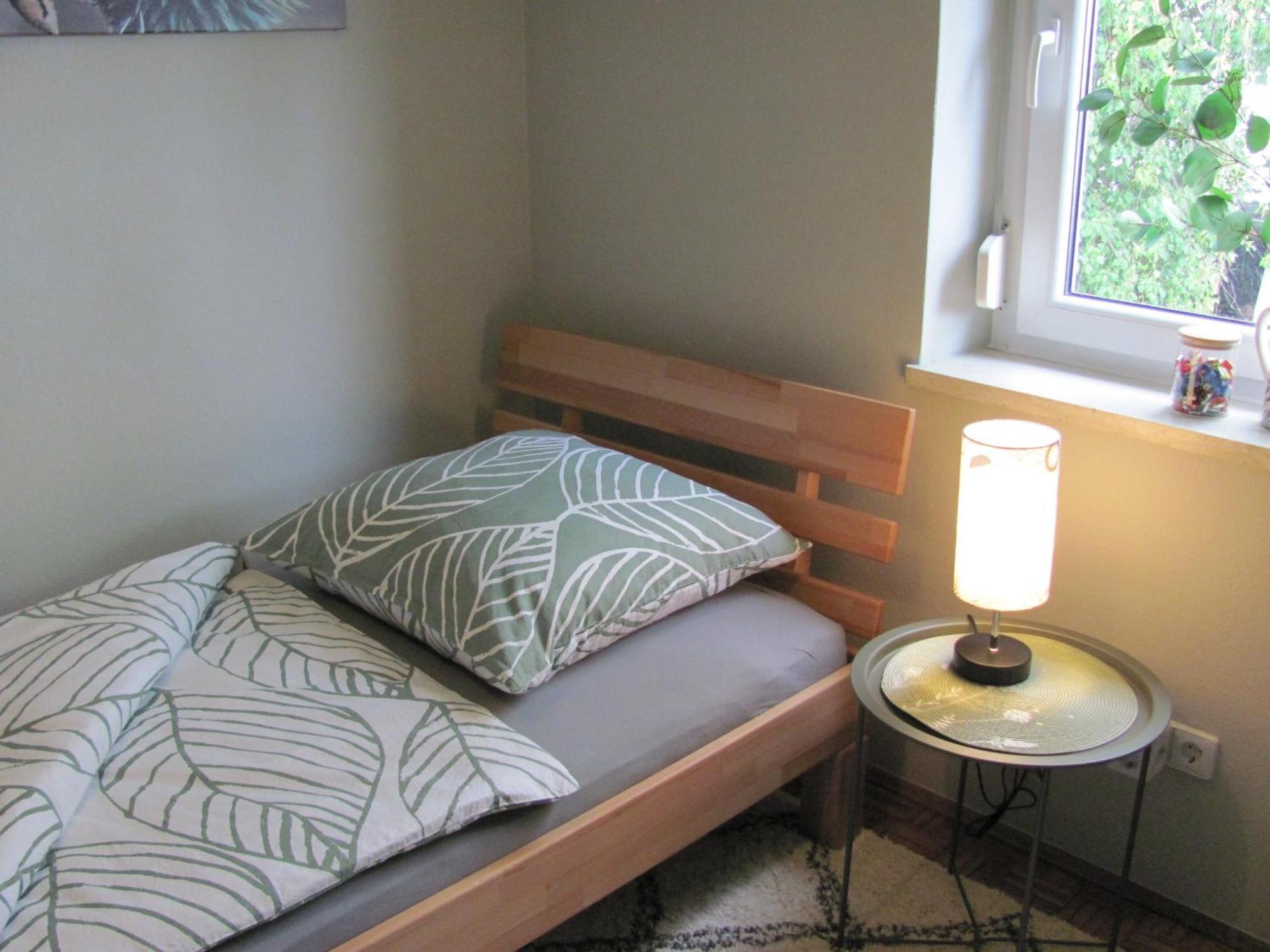 #3 Gemuetliches Ruhiges Zimmer Gartenblick, Gemeinschaftsbad W-Lan Airport Nah Gelegen Mit Late Night Check In Haus Nr 9,5 Trunkelsberg Exteriér fotografie